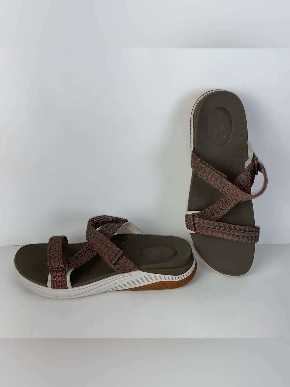 Dansko Women's Size 42 (11.5-12) Rosette Brown Multi Hook & Loop Slides Sandals